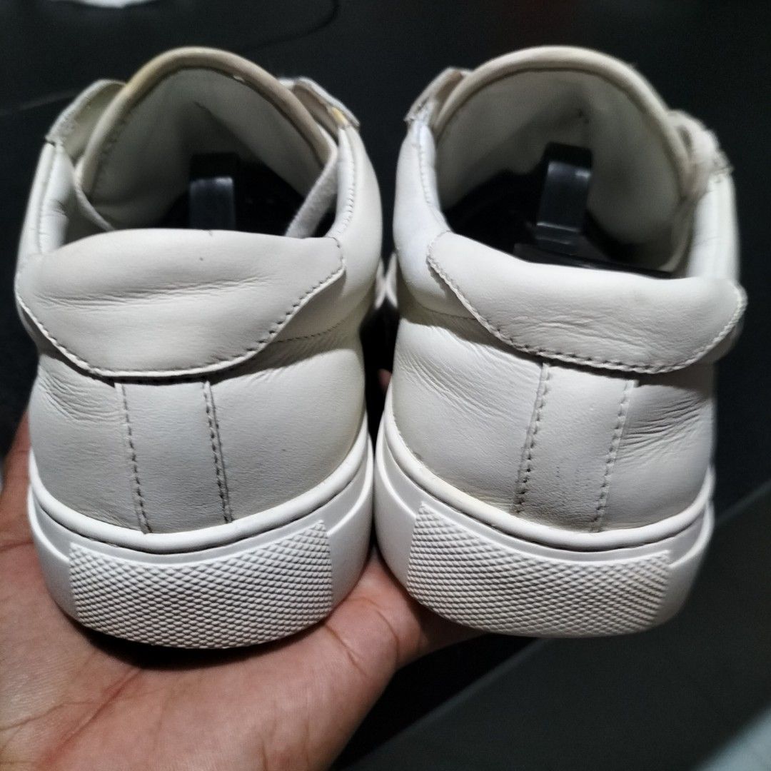 Brunello Cucinelli White Sneakers (Category: Sneakers) located in Aloran. Submitted by thrift_hunter73 (Listing ID 1465680853, Image 3). Description: Brunello Cucinelli White Sneakers.