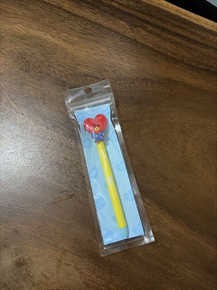 BTS: Tata Ballpen / Line merch (Category: K-Wave Merchandise) located in Manila. Submitted by live.patriziagonida (Listing ID 1465622156, Image 1). Description: .