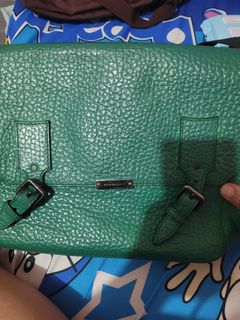 (Category: ) located in . Submitted by cheverloo (Listing ID 1465614863, Image 1). Description: .