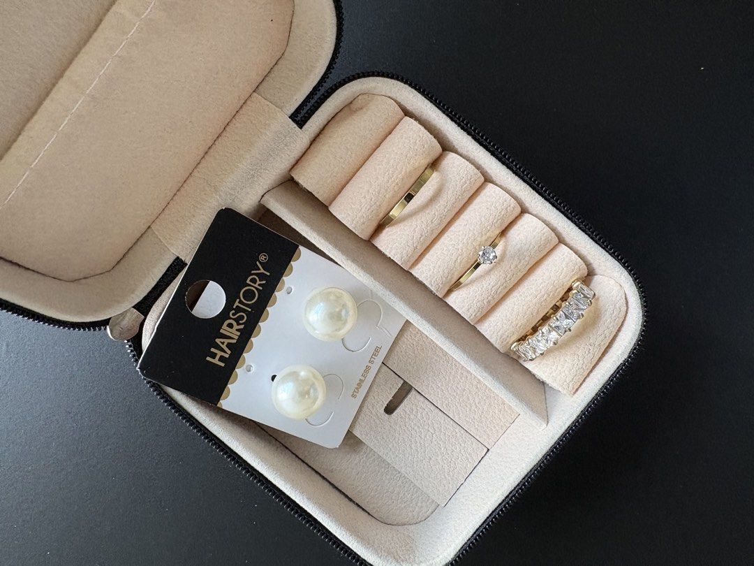 Burvon Accessories (Take All) (Category: Earrings) located in Manila. Submitted by curiouspicks (Listing ID 1465583294, Image 1). Description: All for 600! Available per piece too! 🏷️.