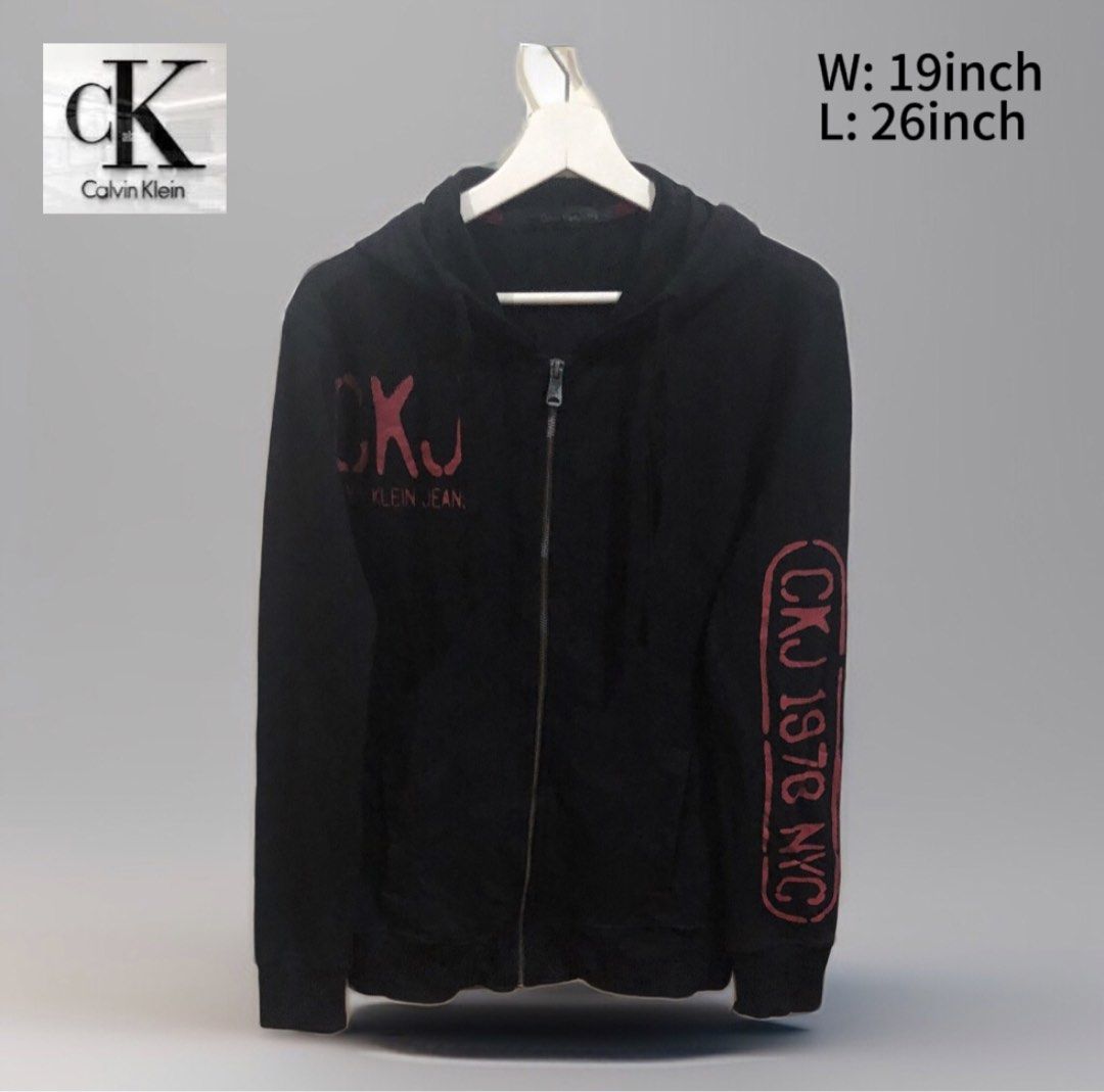 Calvin Klein Jacket (Category: Coats, Jackets and Outerwear) located in Oas. Submitted by alithrifthunter (Listing ID 1465665055, Image 1). Description: .