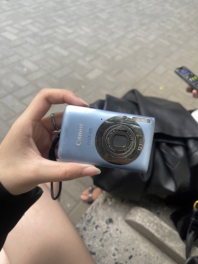 Canon Ixus 105 (Category: Cameras) located in Manila. Submitted by nicole.012 (Listing ID 1465688495, Image 1). Description: Selling my Pre loved digital camera 💌 - may vignette and scratches lng since matagal na yung cam - no other issues, used with care .