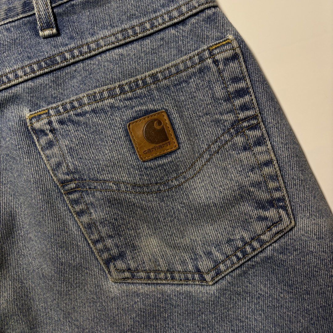 Carhartt Leather Patch (Category: Jeans) located in Davao. Submitted by yanda.thrift (Listing ID 1465619813, Image 2). Description: waist 36-38 length 40 thigh 11 leghole 7.