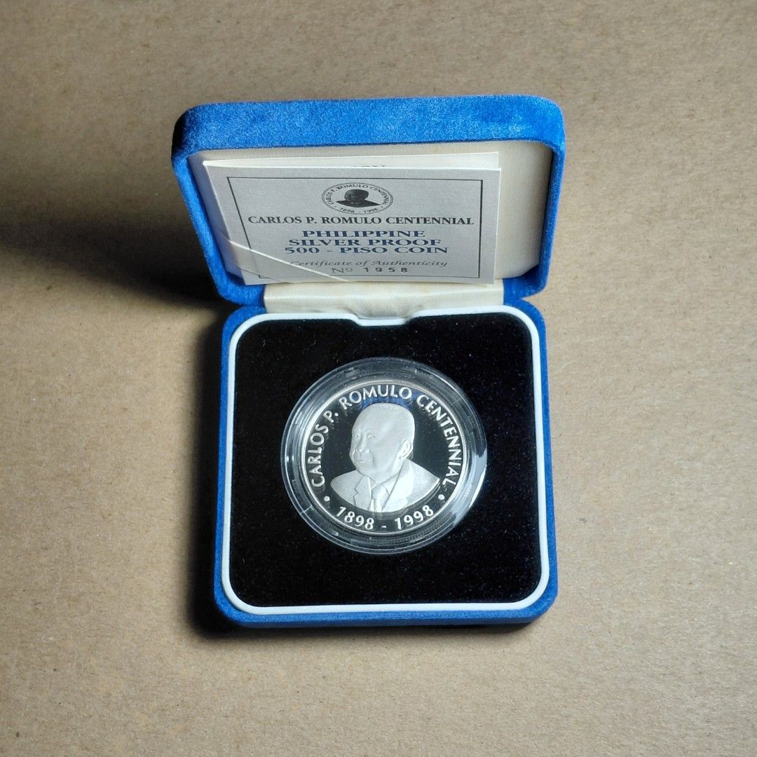 Carlos P. Romulo Centennial 500 Piso Silver Proof Coin (Category: Currency) located in Tagbilaran City. Submitted by bennycollectibles (Listing ID 1465740414, Image 1). Description: •92.5%/ 28.28g/ 38.60mm •Free Shipping.