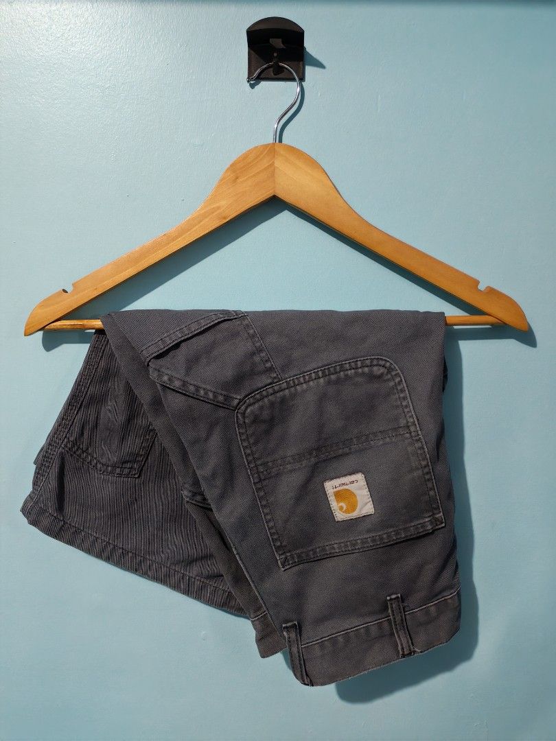 Carousell Carhartt Cargo Shorts Dark Grey (Category: Shorts) located in Manila. Submitted by random_pick (Listing ID 1465757178, Image 1). Description: CARHARTT DOUBLE KNEE DIMES: L21/W32 CR: 10/10 Condition: Excellent ₱749 💸 Location: Tacloban Leyte Meet-up: Downtown Area Only Delivery Available via Maxim Nationwide Shipping Available! J&T/LBC Payment First + Shipping Fee GCash / Maya Disclaimer: All items posted are pre-owned/ thrifted. Brand 