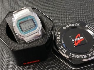（分類：）位於 。 由 watchclock679 提交（商品編號 1465722627，圖片 1）。簡介： 。