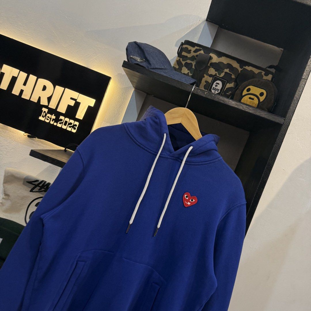 C.D.G. PLAY Blue Hoodie (Category: Coats, Jackets and Outerwear) located in Manila. Submitted by carbungcoalex (Listing ID 1465611526, Image 2). Description: PLAY C.D.G BLUE HOODIE 21 by 26 Excellent Condition Complete tags 1300 CLAIM.