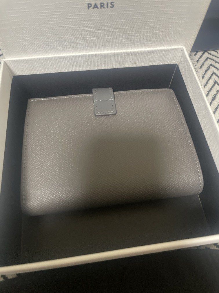 Celine （分類：手袋及銀包）位於 Hong Kong。 由 shopperrrrrrr 提交（商品編號 1465724849，圖片 3）。簡介： 。