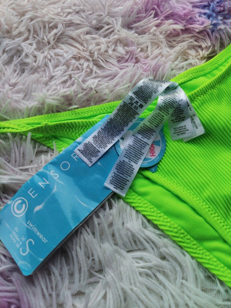 Censored Neon Lime Green Ribbed Bikini Bottom (Category: Bikinis & Swimsuits) located in Siquijor. Submitted by thesummit26 (Listing ID 1465714323, Image 2). Description: Brand new with tags (BNWT), gift from the Netherlands. • Neon beach aesthetic. Bold, bright, and perfect for resort photos. The color is brighter and more vibrant in actual person compared to the photos. .