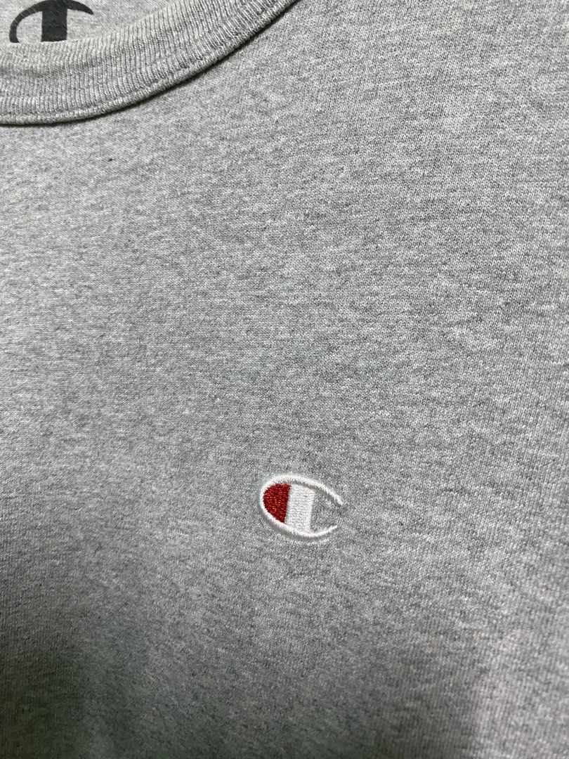 Champion Basic Tee (Category: Tshirts & Polo Shirts) located in Batu Pahat. Submitted by aremin2912 (Listing ID 1465746686, Image 3). Description: Champion Basic Tee Size on tag M Pit 21 Labuh 28 Asking RM30 including postage.