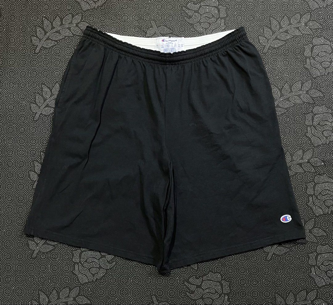 Champion cotton gym shorts (Category: Shorts) located in Porac. Submitted by macky.ron (Listing ID 1465752654, Image 1). Description: Length:22 Waist: 32 Condition: Good Color rate: 9.5/10 Issue (s): none Complete Tags.