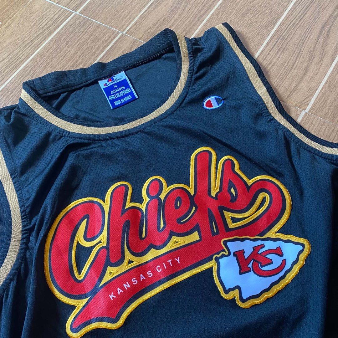 Champion jersey (Category: Activewear) located in Paete. Submitted by fat.archives (Listing ID 1465672944, Image 3). Description: Dimes Bust 22 Length 31 +sf.