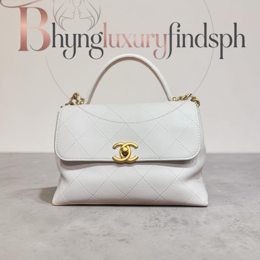 Chanel 25 flap with top handle (Category: Luxury Bags & Wallets) located in Manila. Submitted by bhyngluxuryfindsph (Listing ID 1465752937, Image 1). Description: 2025 collection large flap with top handle microchip.