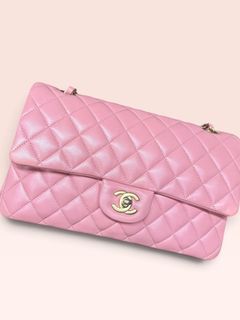 (Category: ) located in . Submitted by bhyngluxuryfindsph (Listing ID 1465752973, Image 1). Description: .