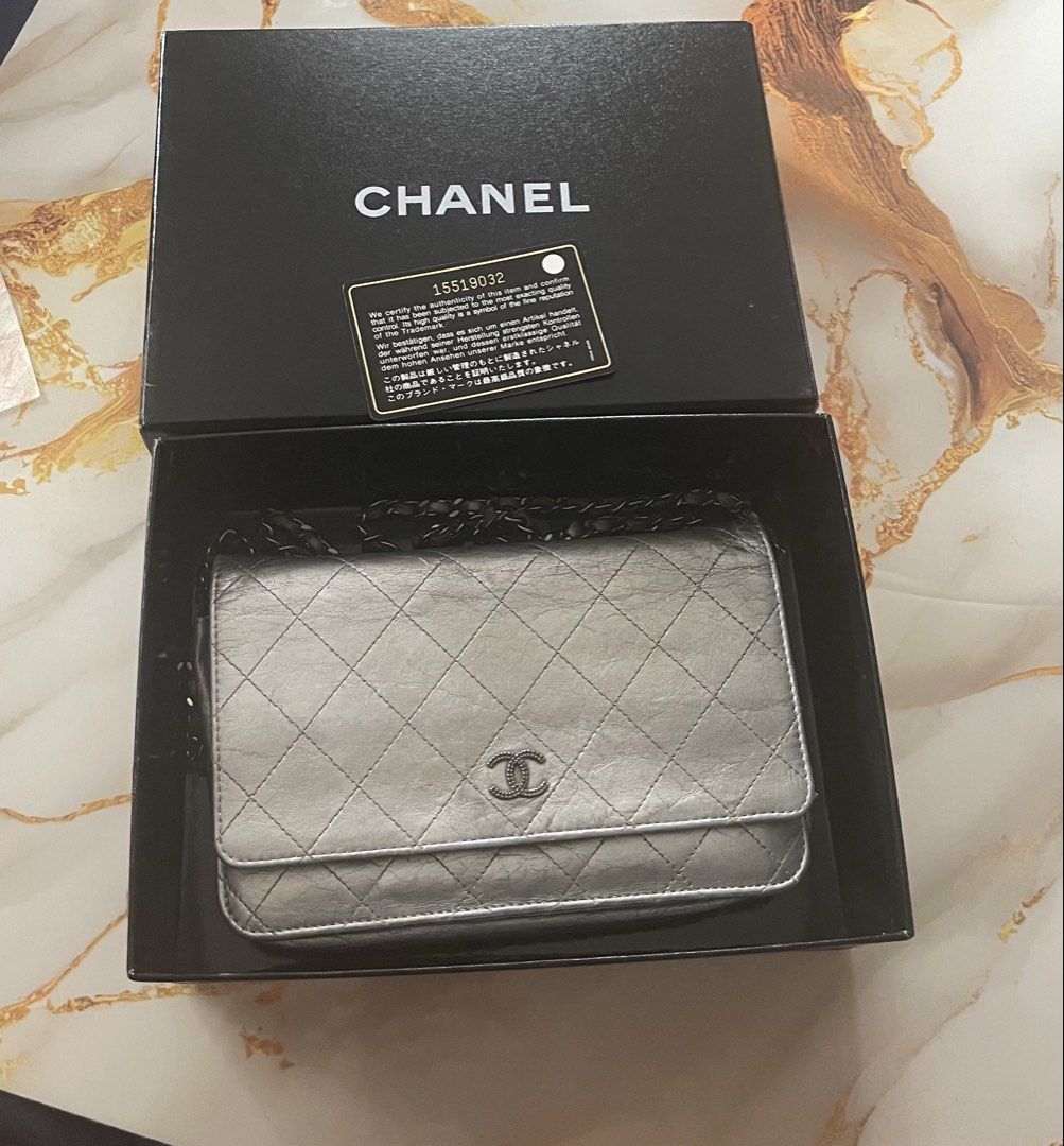 chanel woc silver (Category: Cross-body Bags) located in Quezon City. Submitted by brandmanila (Listing ID 1465640900, Image 1). Description: inclusion ls box card intact hologram.