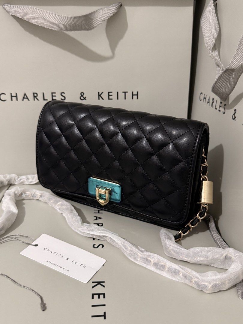 Charles&keith cressida quilted push lock clutch (Category: Cross-body Bags) located in Cavite. Submitted by miksycrls (Listing ID 1465598462, Image 2). Description: 📌REMINDER PLS READ BELOW ⬇️ ✨INCLUSION✨ 🔗TAG&DUSTBAG 🔗WHAT YOU SEE IS WHAT YOU GET 🔗manage your expectations items are MPO | Mall Pull Out 📩 TO ORDER / ASK DETAILS: Send me a private message! +60paperbag 💸:GCASHH/GOTYMEE 📍:IMUSCAVITE 🚚:SCO|SPX EXPRESS SF ONLY📦 OTHER COURIER:�