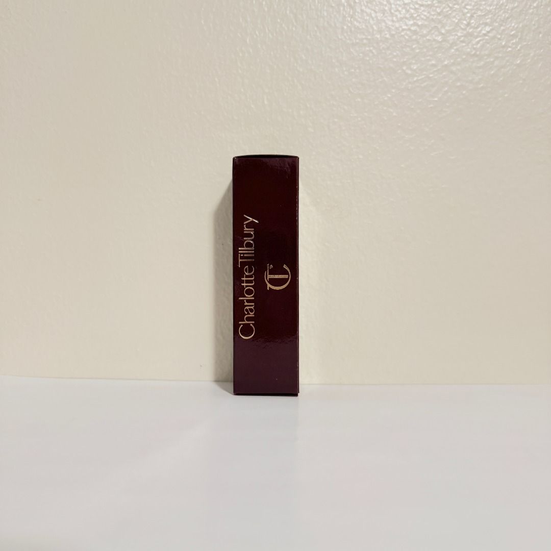 Charlotte Tilbury Airbrush Flawless Setting Spray Box (Category: Makeup) located in Manila. Submitted by destashedmnl (Listing ID 1465649262, Image 3). Description: 💫 FREE SHIPPING WITHIN METRO MANILA 💫 (₱500 & up worth of purchase via J&T) ✨ EMPTY BOX. No product inside. 🩶 Message me for more info/photos. 😊 🩶 MOP: BPI/GCASH/GOTYME/MARIBANK 🩶 MOD: -Lalamove (Same Day Delivery: Metro Manila and nearby provinces) -J&T ; starts at ₱50 sf (Metr
