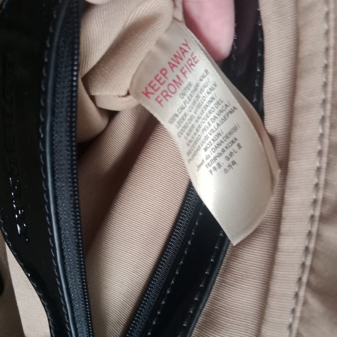 Check Large Tote Bag (Category: Tote Bags) located in Manila. Submitted by mamapards17 (Listing ID 1465672829, Image 3). Description: .