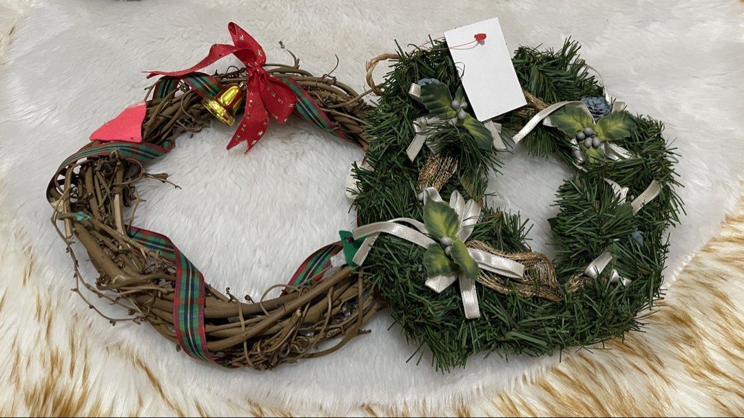 Christmas decorations bundle (Category: Other Home Decor) located in Quezon City. Submitted by sissymissy1527 (Listing ID 1465716313, Image 2). Description: Take all only Wood po yang mga baskets Fix price.