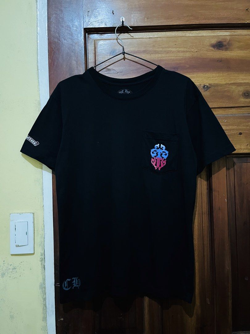 Chrome Hearts Gradient Dagger (Category: Tshirts & Polo Shirts ) located in Tuguegarao City. Submitted by rodel_llanetaa (Listing ID 1465749139, Image 1). Description: Excellent conditon Size S on tag Width 19 Length 26 Color rate 9.8 Flaws Cut wash tag 800+Shippingfee!.