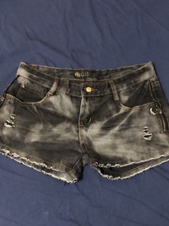 (Category: ) located in . Submitted by stu333 (Listing ID 1465695318, Image 1). Description: .