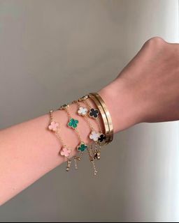 (Category: ) located in . Submitted by clazziejewelry (Listing ID 1465608854, Image 1). Description: .