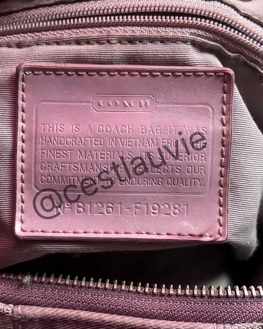 [SALE] Coach Demi Stripe (Category: Luxury Bags & Wallets) located in Plaridel. Submitted by cestlauvie (Listing ID 1465656866, Image 3). Description: - ₱5,000 - 8/10 condition - issue: spot rubs and signs of usage (refer to attached pics) - needs wash - mod: jnt, lbc, lalamove - mop: gcash, gotyme, maribank 📍bulacan.