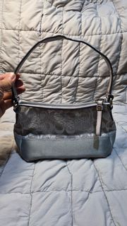 (Category: ) located in . Submitted by jhaz_bags (Listing ID 1465709131, Image 1). Description: .