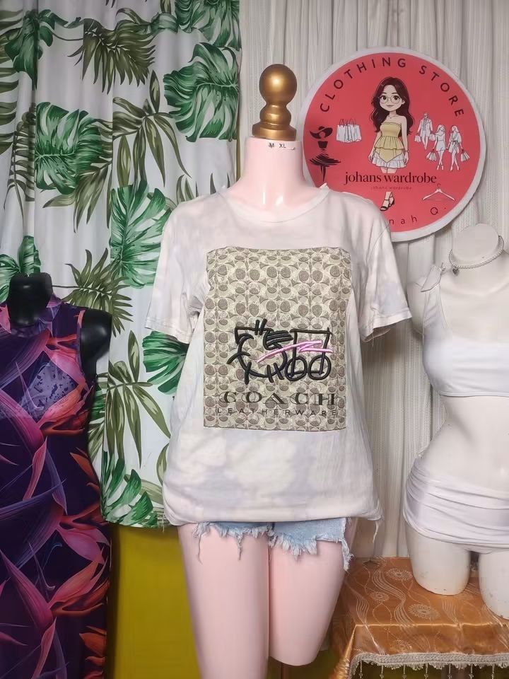 COACH tshirt (Category: Shirts) located in Manila. Submitted by johans9 (Listing ID 1465615885, Image 1). Description: .