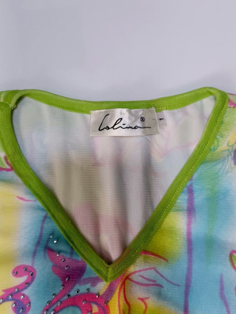 Coline (Category: Blouses) located in Tacloban City. Submitted by agnescthrifted98 (Listing ID 1465660291, Image 3). Description: no issue dimes 16x22 inches.
