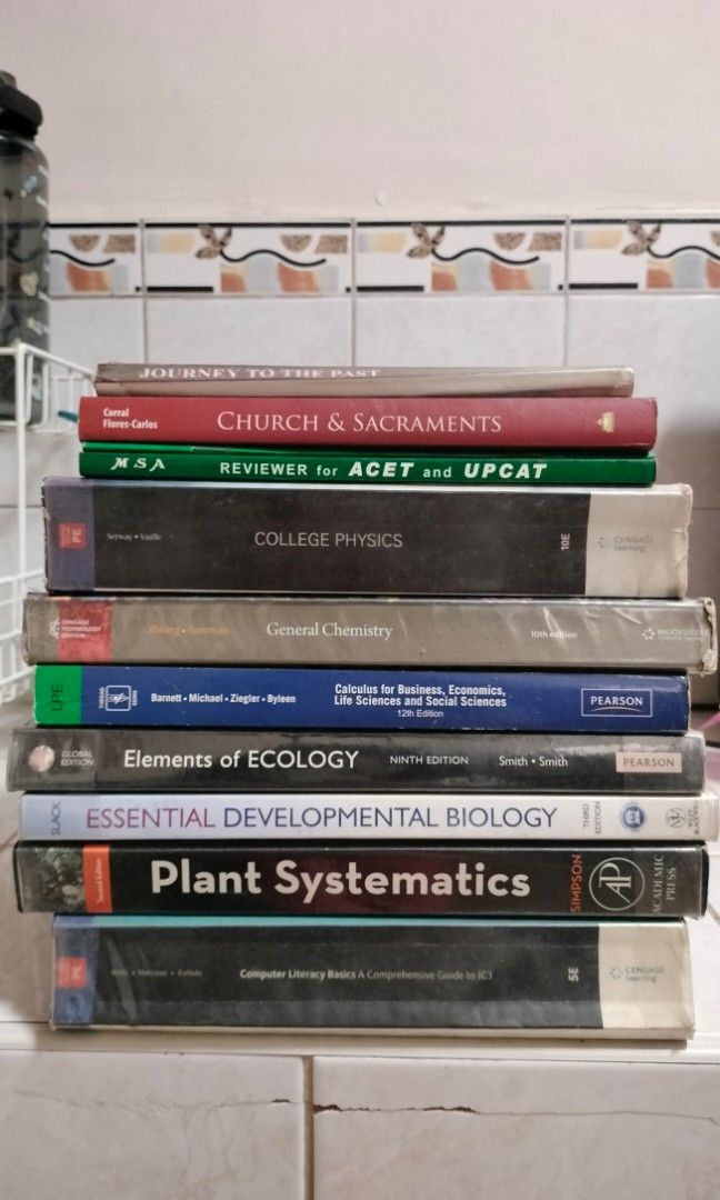 College books (Category: Textbooks) located in Manila. Submitted by medspahan24888 (Listing ID 1465670676, Image 1). Description: RFS: Decluttering All books are in good condition (with some yellowing of pages) Very minimal highlights ‼️50 pesos each 📌 Church & Sacraments 📌 Journey to the Past 📌 MSA reviewer ‼️100 pesos each 📌 Computer Literacy 📌 College Physics 📌 Calculus (Pearson) ‼️250 pesos each 📌 Plant Systematics 📌 Essential Devt Bi