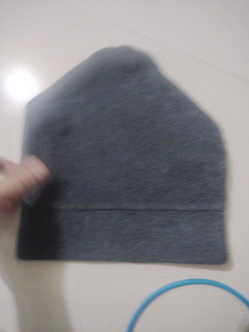 Columbia beanie (Category: Activewear) located in Imus. Submitted by emershop (Listing ID 1465663460, Image 2). Description: for sale original columbia beanie.