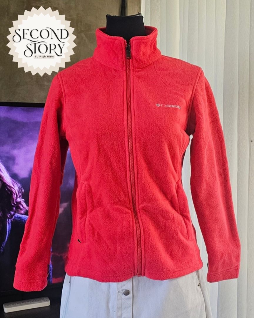 Columbia Interchange Red Fleece Jacket Size M (Category: Coats, Jackets and Outerwear) located in Cavite. Submitted by secondstorybyhighrain (Listing ID 1465599543, Image 2). Description: - Brand: Columbia Interchange - Color: Bright Pink - Material: Soft textured fleece - Features: Full zip closure, stand collar, embroidered logo on chest - Condition: Great layer for cooler weather B 17 L 23 ADDITIONAL DISCOUNT WHEN BOUGHT WITH OUTER LAYER.