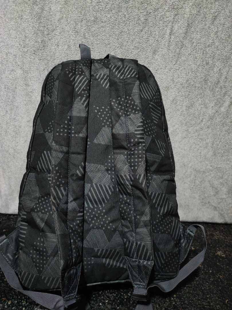Columbia Jetfire 20L (Category: Backpacks) located in Baguio. Submitted by ozara.06 (Listing ID 1465692813, Image 2). Description: Columbia Jetfire 20L Excellent condition pa 650.