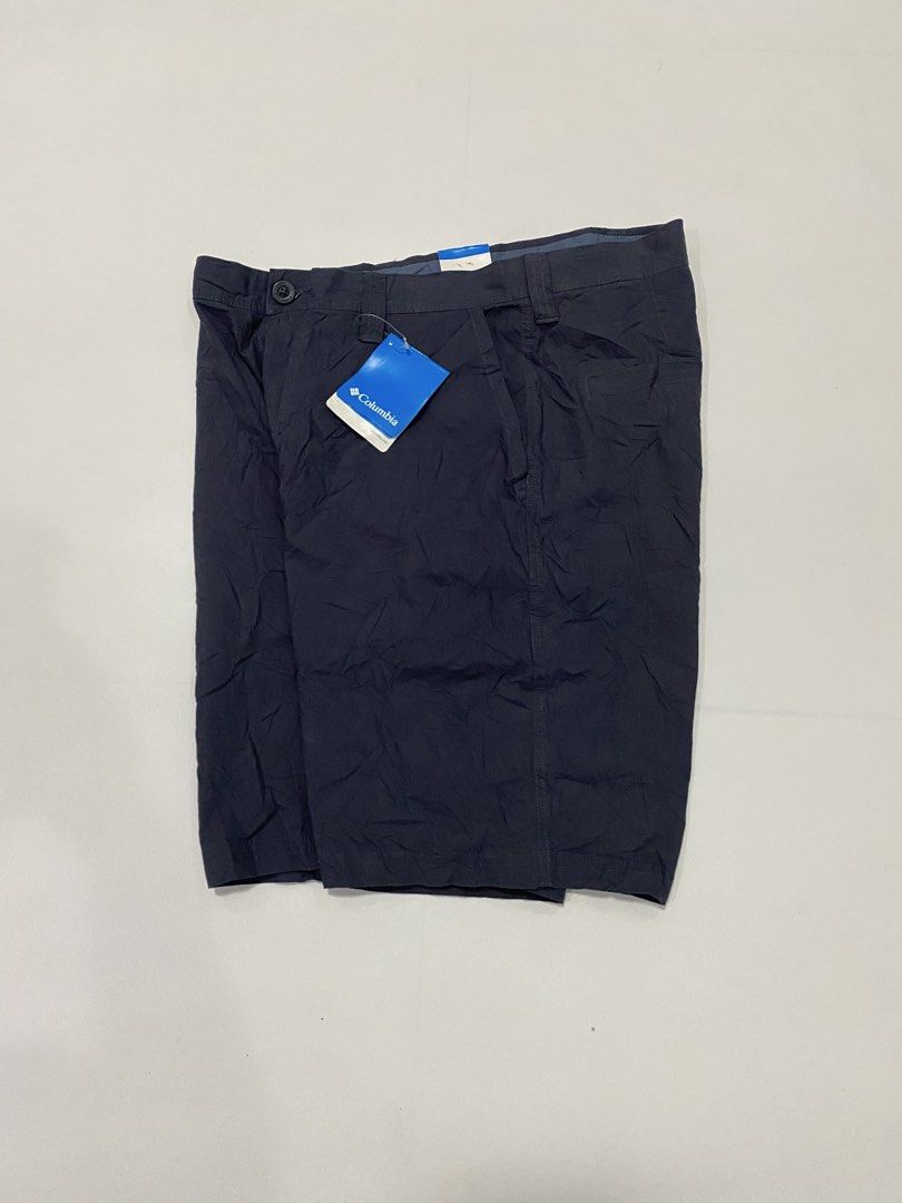 Columbia washout shorts (Category: Activewear) located in Dumaguete. Submitted by hirrja97559 (Listing ID 1465701145, Image 1). Description: Colombia washout shorts‼️ brand new Size 34 width 17 length 20 hem 12 Excellent condition 10/10 color rate .