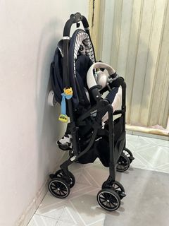 （分類：）位於 。 由 ivychow0138244 提交（商品編號 1465627946，圖片 1）。簡介： 。