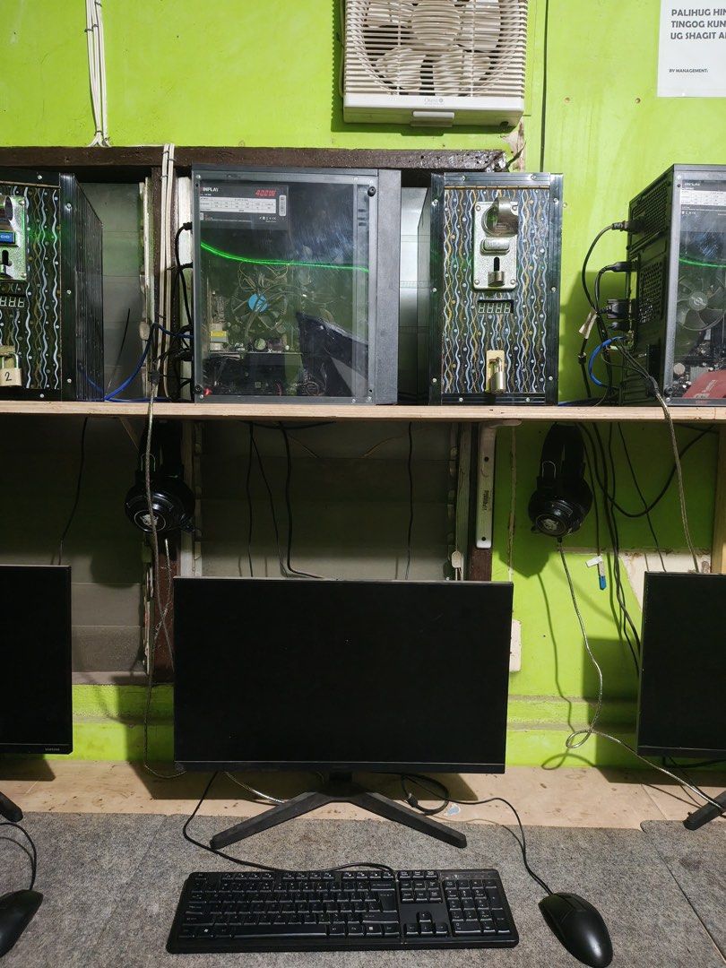 Complete Computer Set with Coin Slot Timer (Category: Desktops) located in Caloocan City. Submitted by francearqu07173 (Listing ID 1465579726, Image 2). Description: 🎮🔥 GAMING PC FOR SALE! 🔥🎮 Looking for a reliable PC for gaming, work, school, and entertainment? 🖥️💯 ⚙️ Performance depends on the PC specifications. 📩 DM us for the complete specs, price, and other details! 📞 For inquiries, contact: 0961 477 1979 🔥 Message or call now for m