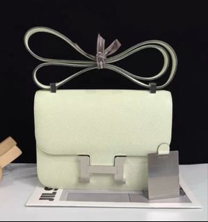 （分類：）位於 。 由 bellize.luxury 提交（商品編號 1465734961，圖片 1）。簡介： 。