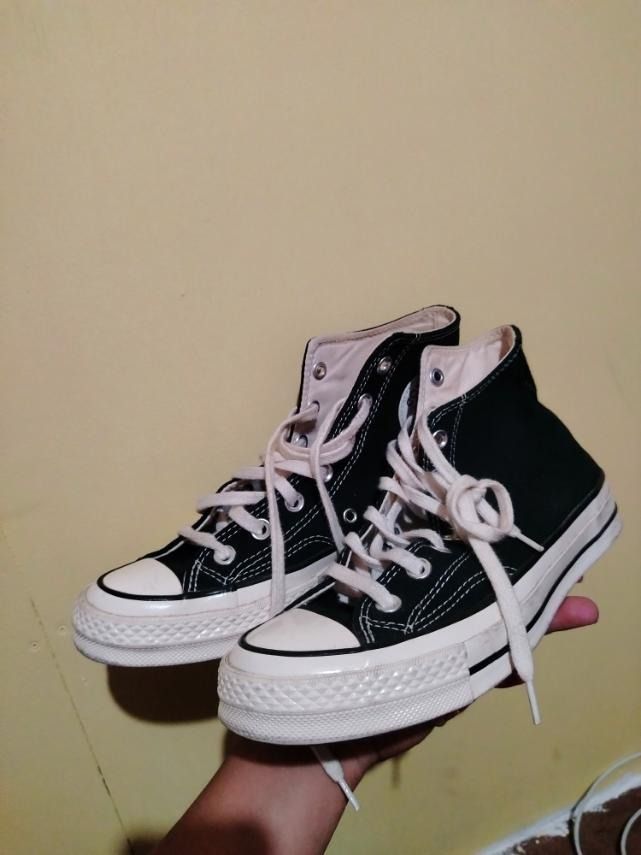 Converse Chuck 70 High Top Black (Category: Sneakers) located in Caloocan City. Submitted by marco.antor (Listing ID 1465686604, Image 1). Description: - Authentic black canvas Converse Chuck 70 high tops - Vintage-style cream midsoles with black foxing stripes and silver eyelets - Classic All Star ankle patch and heel license plate branding - Sturdy high foxing tape retro build - Condition: Normal wear on soles and midsoles, clean and ready to w