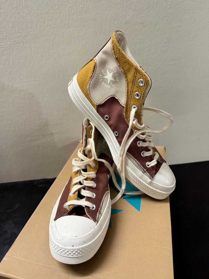 Converse Shoes Honey (Category: Sneakers) located in Minglanilla. Submitted by dthreestore (Listing ID 1465645600, Image 2). Description: ▪︎Php 1,500 ▪︎Brand New Authentic ▪︎Follow us on Facebook: D3 Store ▪︎Mode of Payment: Cash/Gcash 🚚 Maxim / J&T (Shipping fee will be shouldered by the buyer) 📍Meet-up (Minglanilla, Cebu) .