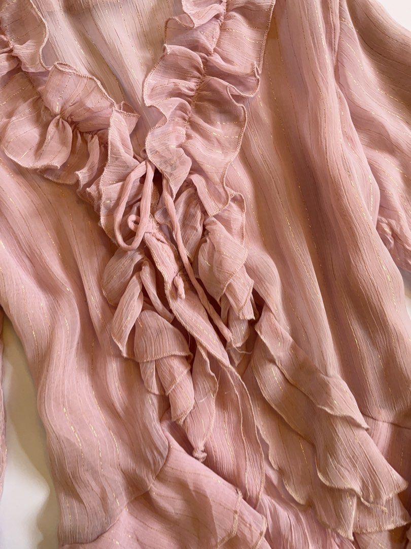 Coquette Pink Layered Ruffle Long Sleeve Top (Category: Others Tops) located in Lianga. Submitted by preyala (Listing ID 1465667268, Image 3). Description: Coquette Pink Layered Ruffle Long Sleeve Top Size: S-m Bust: 30-35 Length: 25.8 Mine 350 Grab 380 Grabbing ends at 10:00 PM (today).