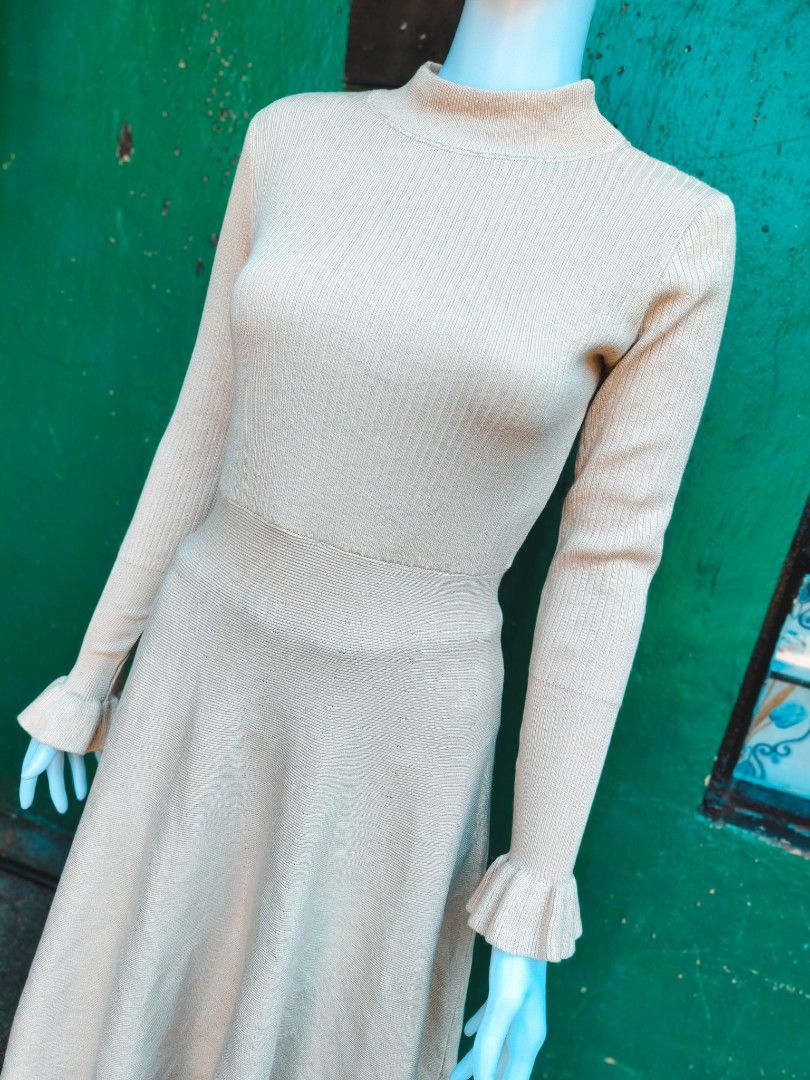 Cozy Chic Flared Sweater Dress with Ruffle Cuffs medium (Category: Dresses) located in Baguio. Submitted by pisces_beattidue23 (Listing ID 1465755630, Image 2). Description: Cozy Chic Flared Sweater Dress with Ruffle Cuffs medium.