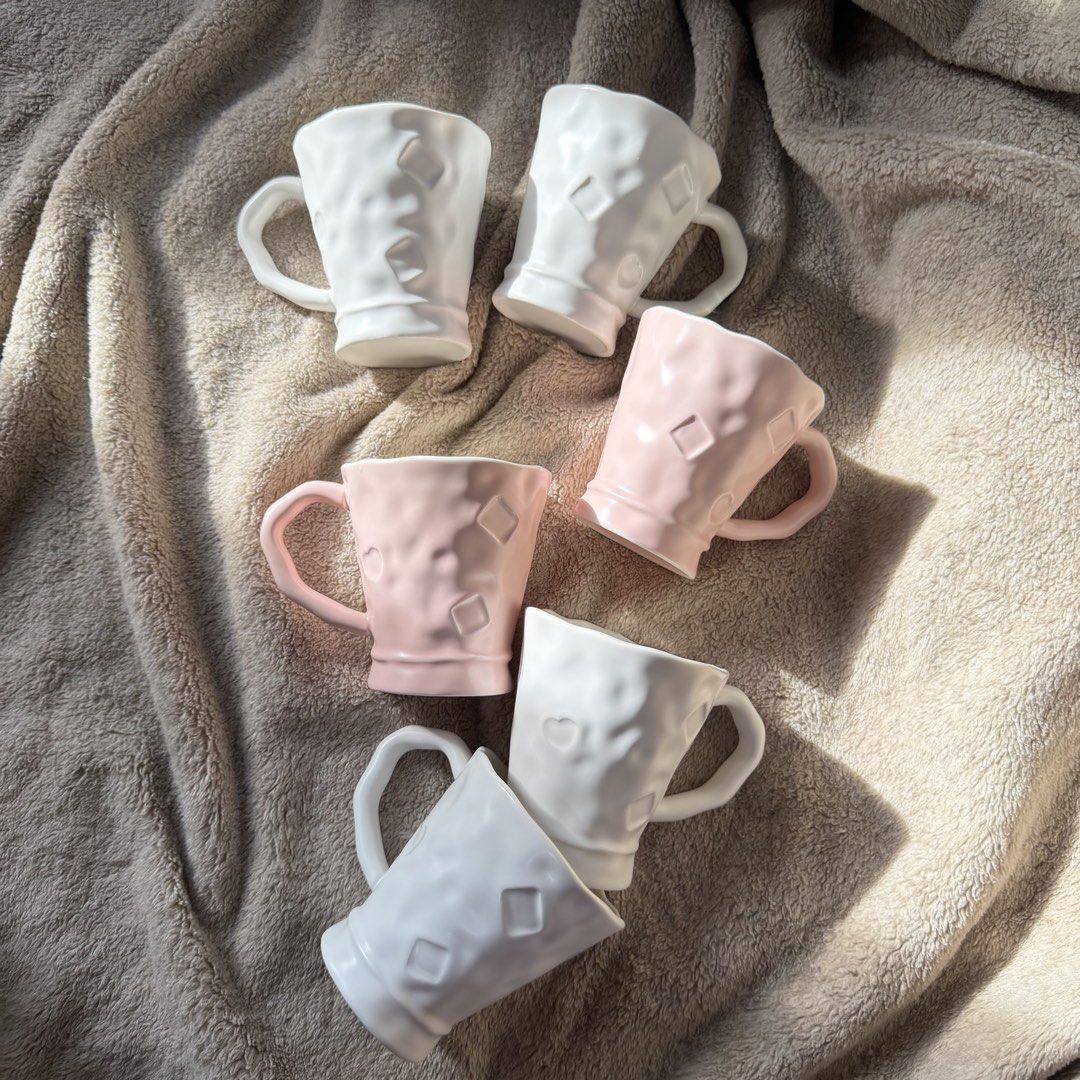 Cozy Mug 6 sets (Category: Coffee & Tea Tableware) located in Manila. Submitted by thrifts.el (Listing ID 1465663794, Image 1). Description: Cozy Ceramic Mug Sets Excellent Condition No Dents No Issue 1pc-300 6pcs- 1,500 Loc. South Caloocan Courier. Lalamove/ J&T Courier .