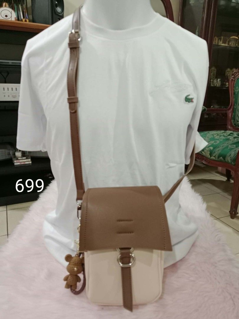 Cp Sling Bag (Category: Cross-body Bags) located in Pasig City. Submitted by janalopez904 (Listing ID 1465662091, Image 1). Description: .