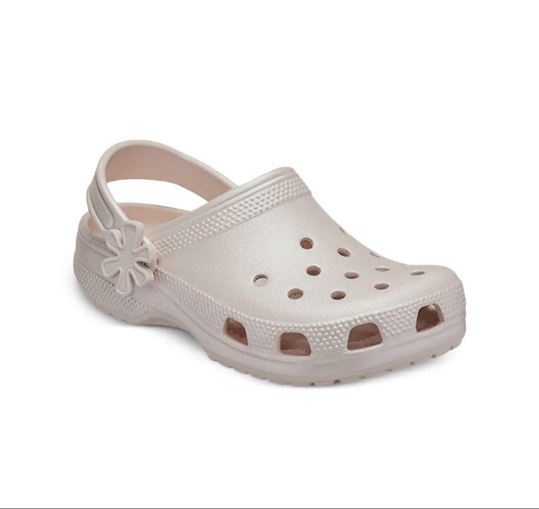Crocs Classic Pearl Clogs Toddler Size C7 (Category: Babies & Kids Fashion) located in Santa Teresita. Submitted by iksluxuries2 (Listing ID 1465686848, Image 2). Description: - Authentic Crocs clogs in a sweet pearl pink shade - Size: C7 (EUR 23-24) - Condition: Brand new with original store tags attached - Design: Classic slip-on style with top ventilation holes and an adorable flower charm on the pivot strap - Perfect for toddlers and little k
