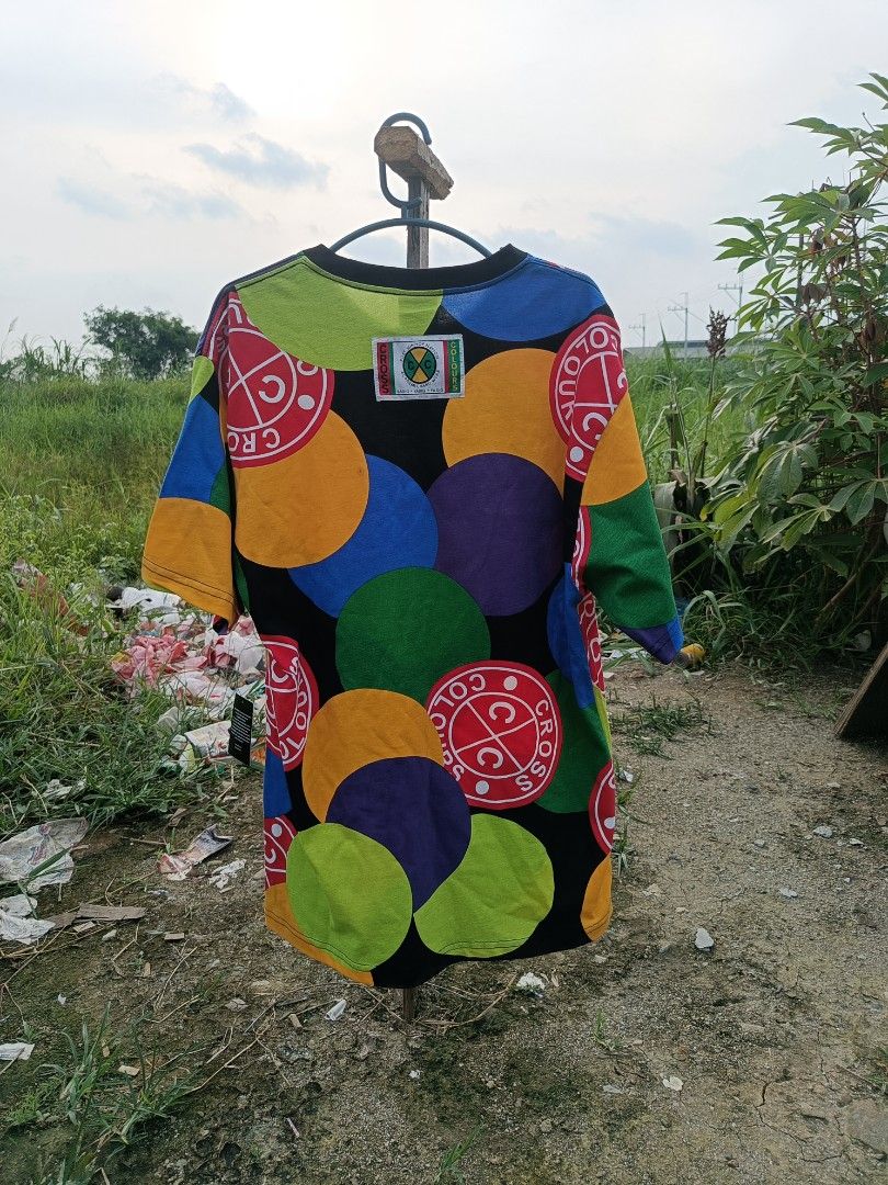 cross colours (Category: Tshirts & Polo Shirts ) located in Manila. Submitted by datrfdt (Listing ID 1465687869, Image 2). Description: no issue.