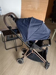 （分類：）位於 。 由 citiscape 提交（商品編號 1465663080，圖片 1）。簡介： 。