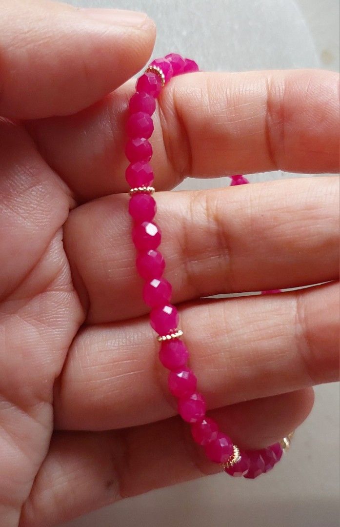 Dainty Ruby Bracelet 4mm (Category: Bracelets) located in Gapan. Submitted by purseofjune (Listing ID 1465661266, Image 3). Description: 16cm wrist size 4mm beads size.