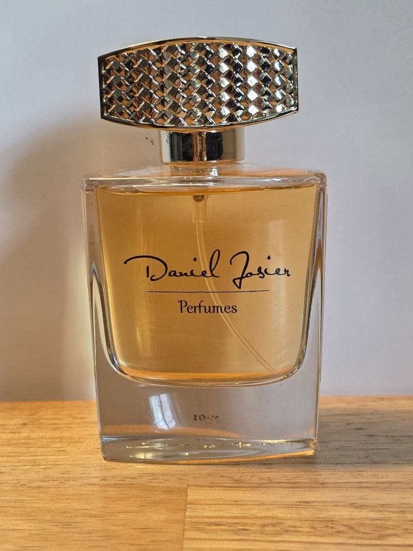 Daniel Josier Perfumes Le Musk (Category: Fragrance & Deodorants) located in Makati City. Submitted by declutternow_85 (Listing ID 1465590885, Image 1). Description: - 100ml EDP tester - FSM - Bottle only - rare find Return if proven fake :) 📍Makati.