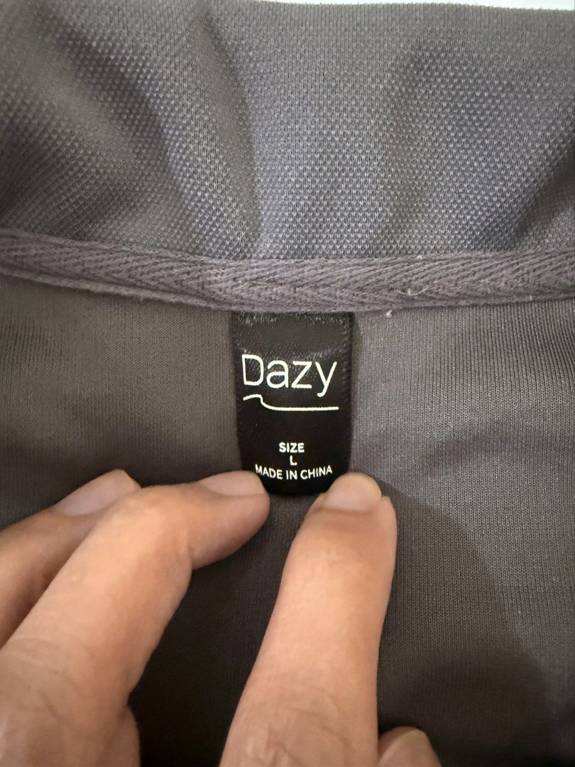 DAZY Quarter Zip Collar Sweater Bundle Size L (Category: Tshirts & Polo Shirts ) located in Manila. Submitted by joseph.aicrag (Listing ID 1465750135, Image 3). Description: Price: - 500 php for one - 800 php for both - Brand: Dazy - Quantity: 2 pieces (Bundle) - Colors: Mint Green & Dusty Blue - Size: Large (L) - Design: Quarter-zip front, standard collar, long sleeves - Details: Textured fabric, ribbed cuffs and hem, inner brand tags - Clean an
